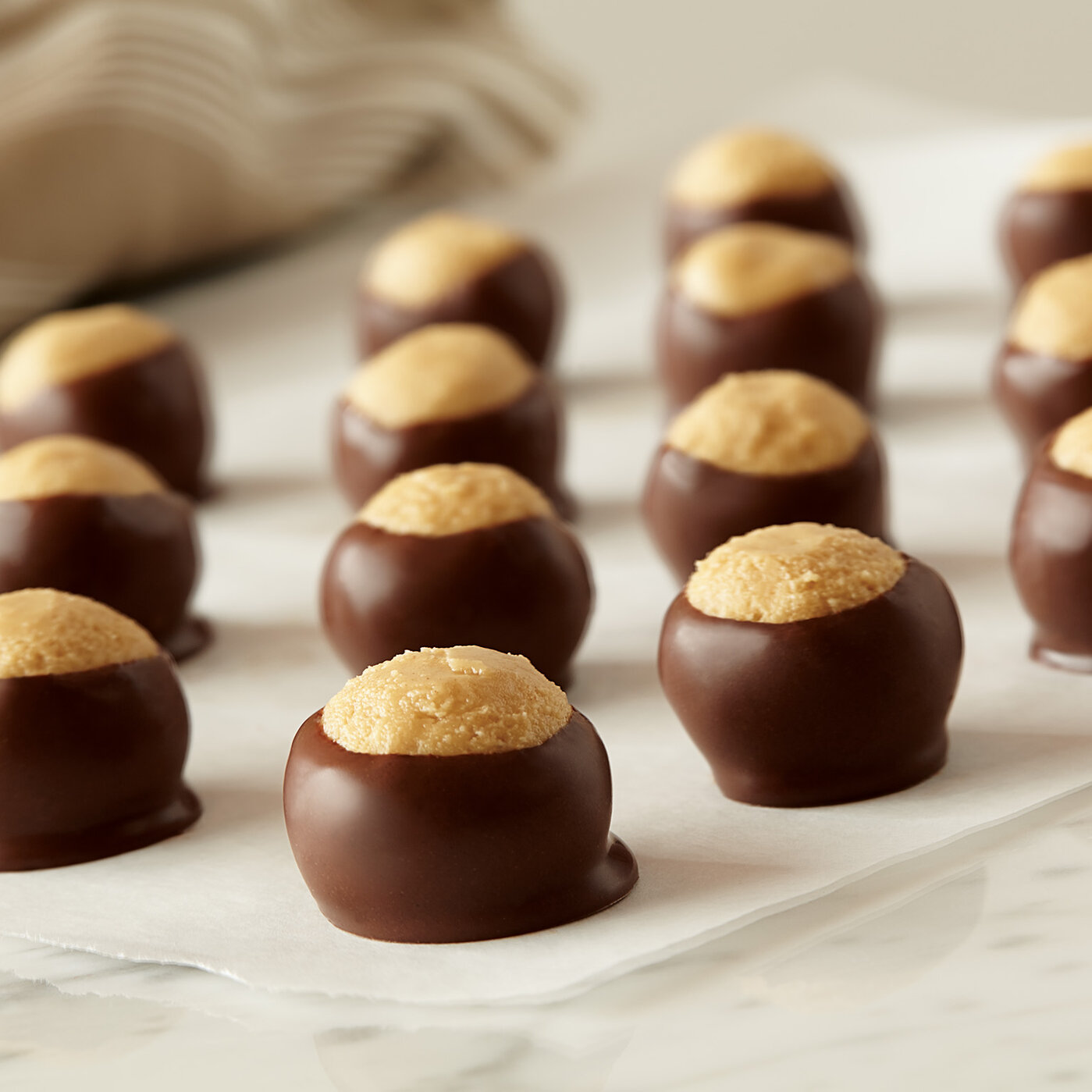 peanut butter buckeyes dip hero